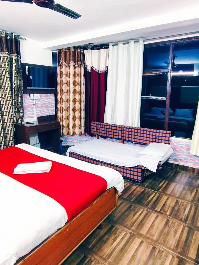 Hotel Holiday Plaza Dalhousie - Near Ghandhi Chowk Mall Road 외부 사진