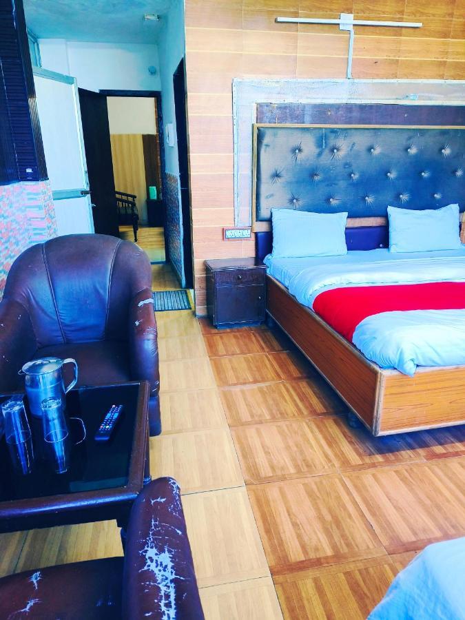 Hotel Holiday Plaza Dalhousie - Near Ghandhi Chowk Mall Road 외부 사진