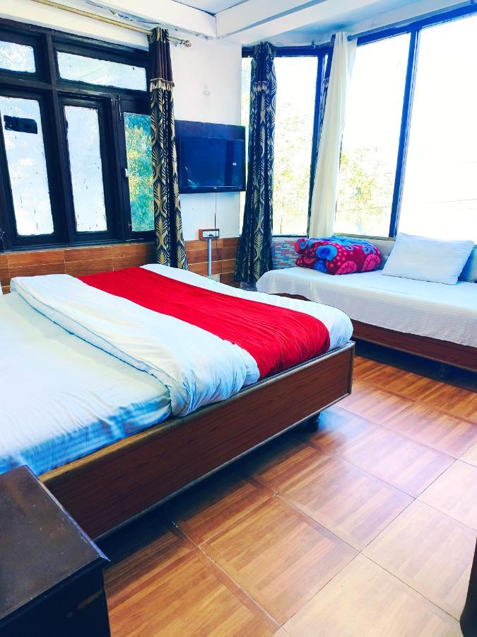 Hotel Holiday Plaza Dalhousie - Near Ghandhi Chowk Mall Road 외부 사진